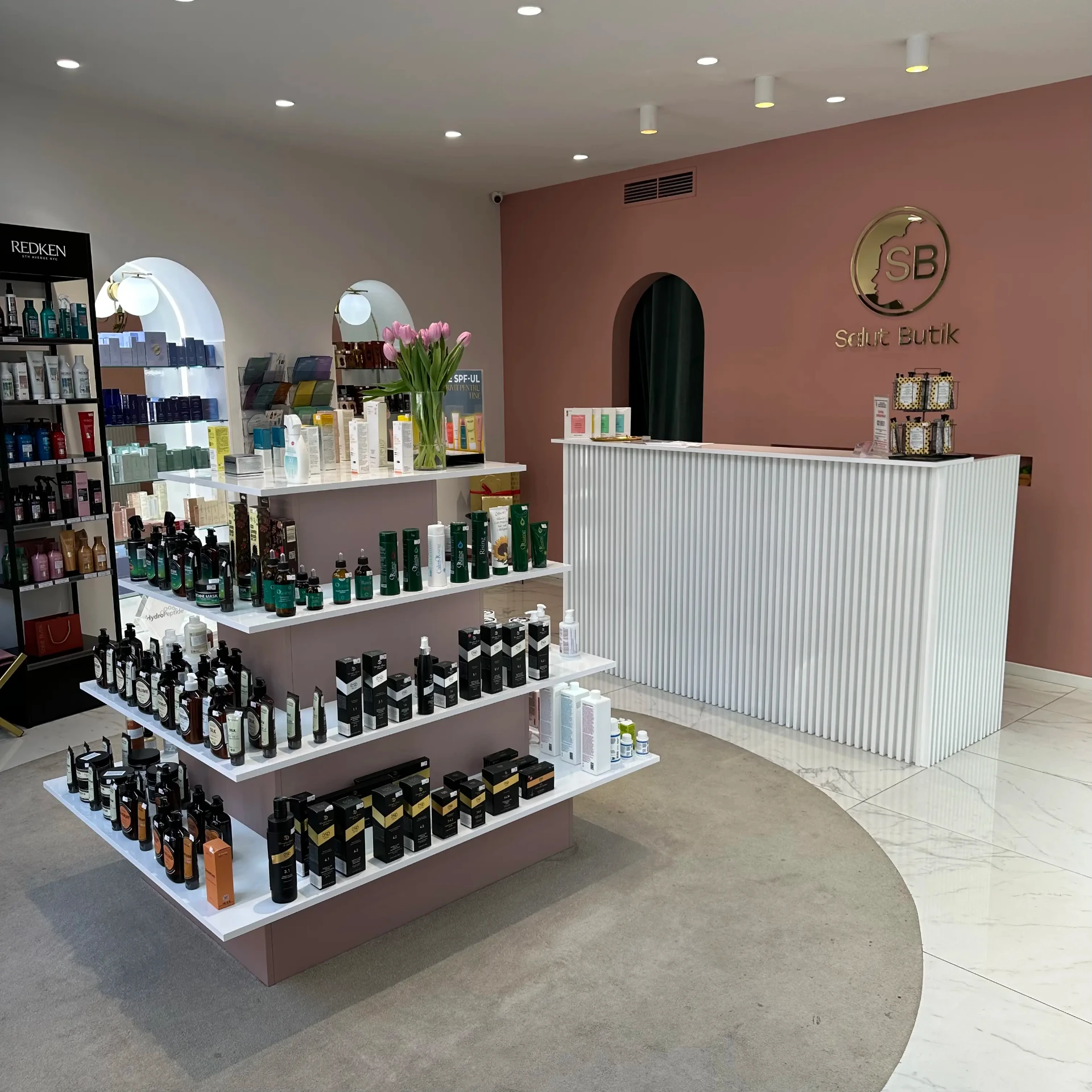Salut Butik interior